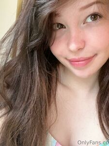 Belle Delphine Nude No Makeup Onlyfans Set Leaked