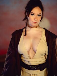 Meg Turney Kenobi Cosplay Onlyfans Set Leaked