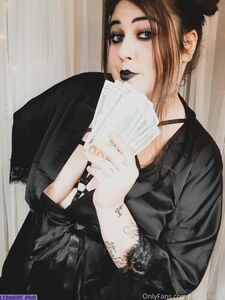 Cuck Laineyluxxx exclusive onlyfans leaked nudes