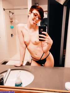 Lana Bee exclusive onlyfans leaked nudes