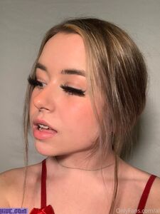 Aluraye new hot onlyfans leaked nudes