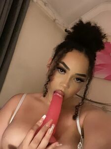Avena Douglas new hot onlyfans leaked nudes