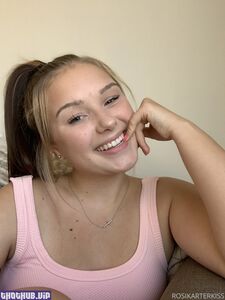 Rosikarterkiss new hot onlyfans leaked nudes