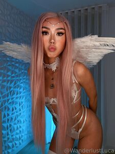 Wanderlustluca Angel set