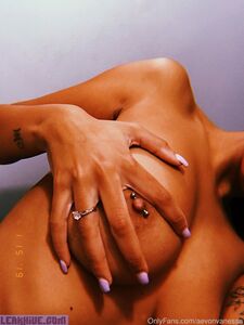 AevonVanessa exclusive onlyfans leaked nudes